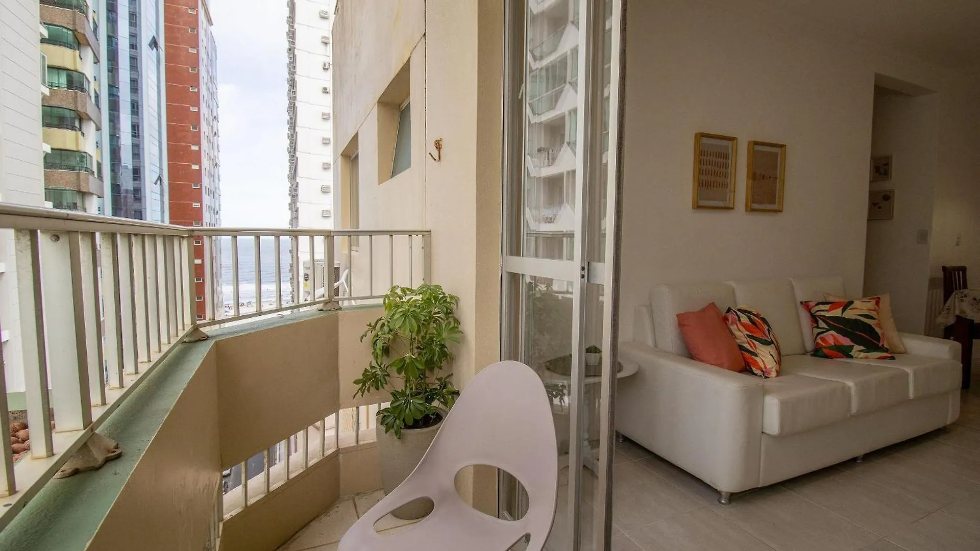 Apartament Nvr82B - Sacada, Quadra Mar, 2 Dorm Climatizados Balneário Camboriú