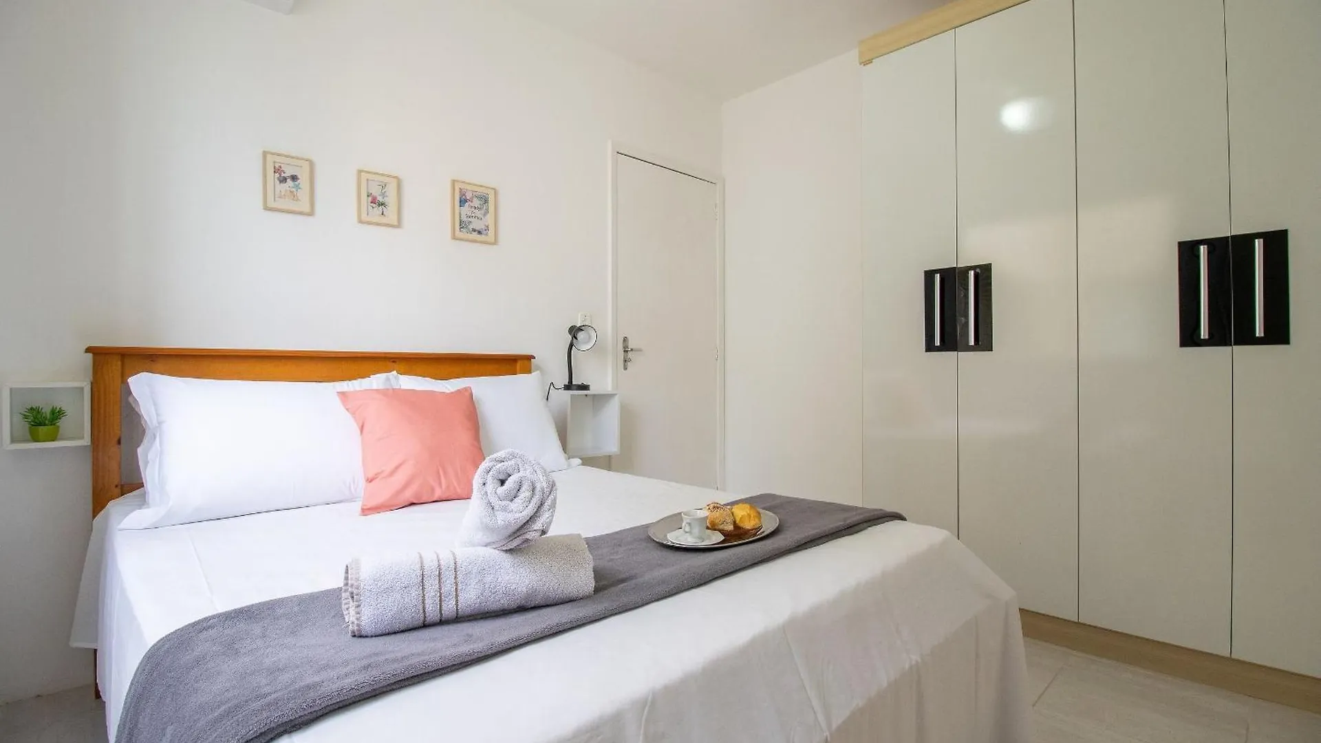 Nvr82B - Sacada, Quadra Mar, 2 Dorm Climatizados Appartement Balneário Camboriú Brazilië