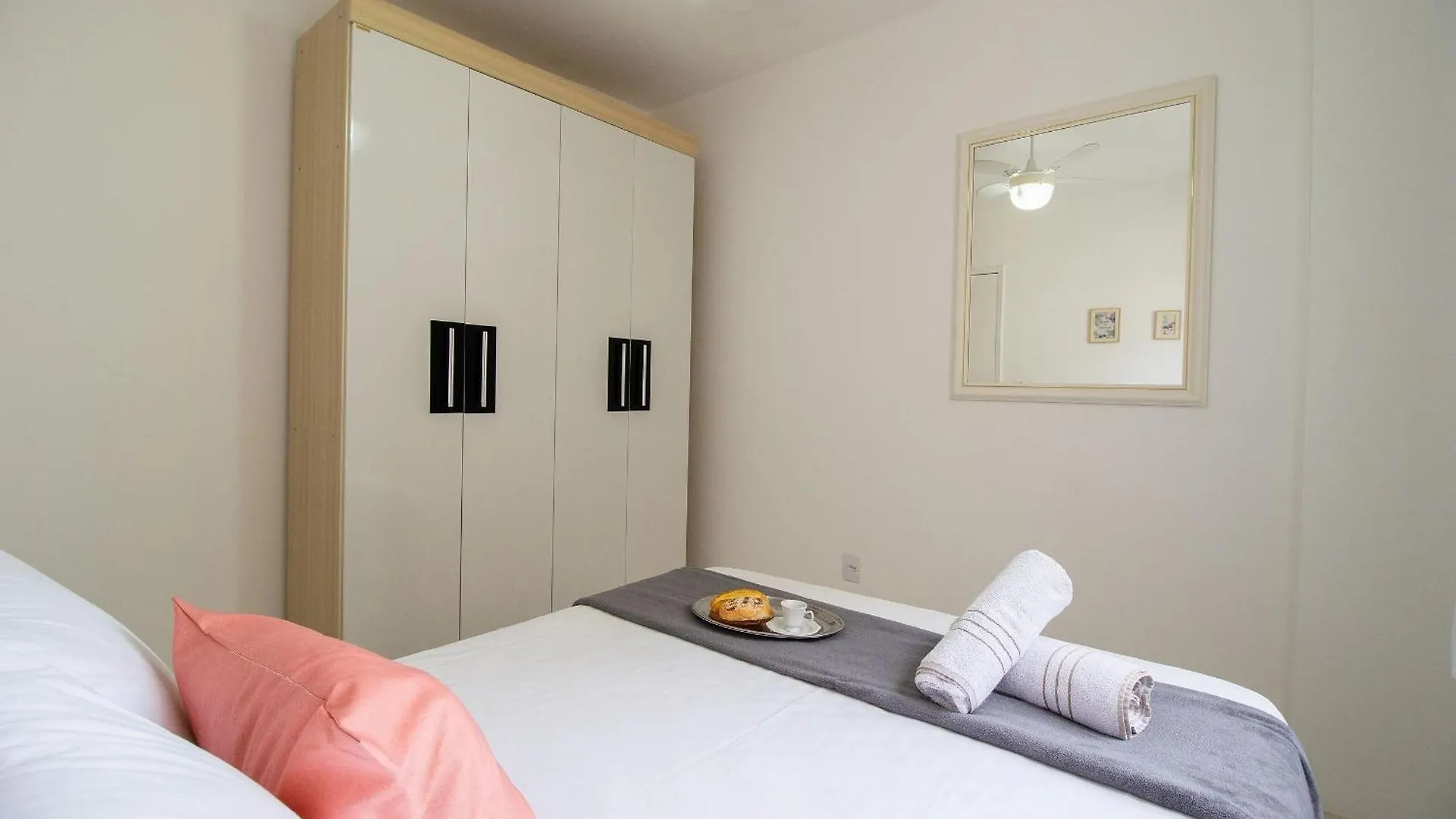 Nvr82B - Sacada, Quadra Mar, 2 Dorm Climatizados Appartement Balneário Camboriú