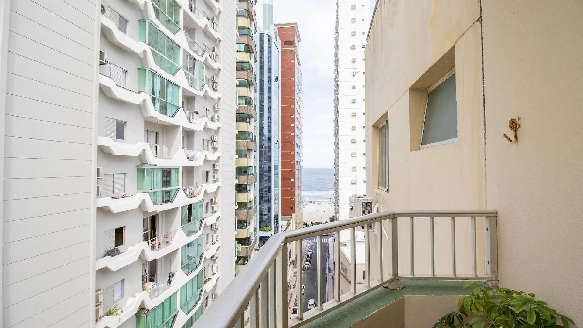 Nvr82B - Sacada, Quadra Mar, 2 Dorm Climatizados Appartement Balneário Camboriú Brazilië